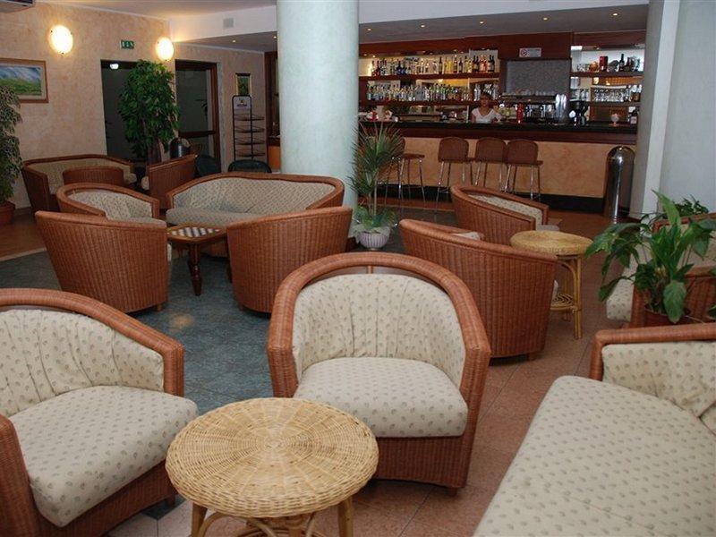 Nyce Club Sport Village Badesi Esterno foto